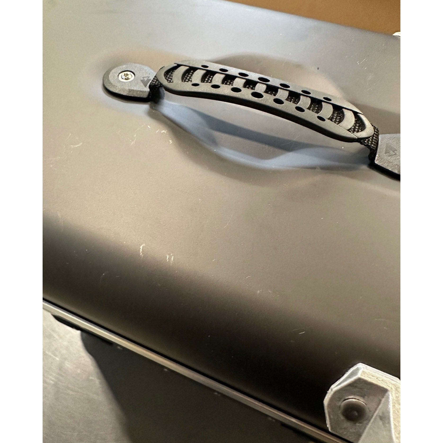 OPEN BOX - ZEGA EVO X Special Side Cases – MotoMotto