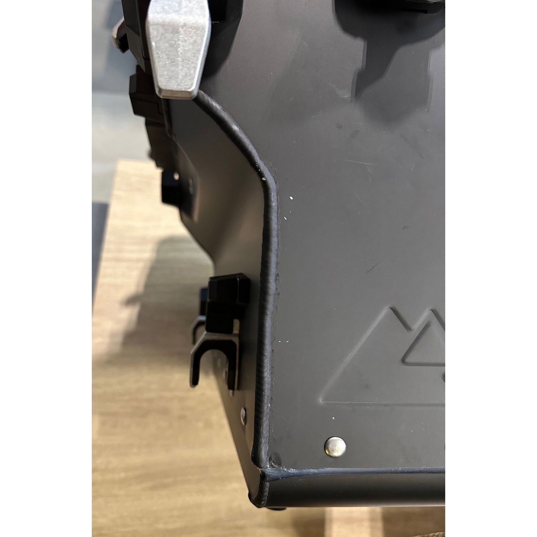OPEN BOX - ZEGA EVO X Special Side Cases – MotoMotto