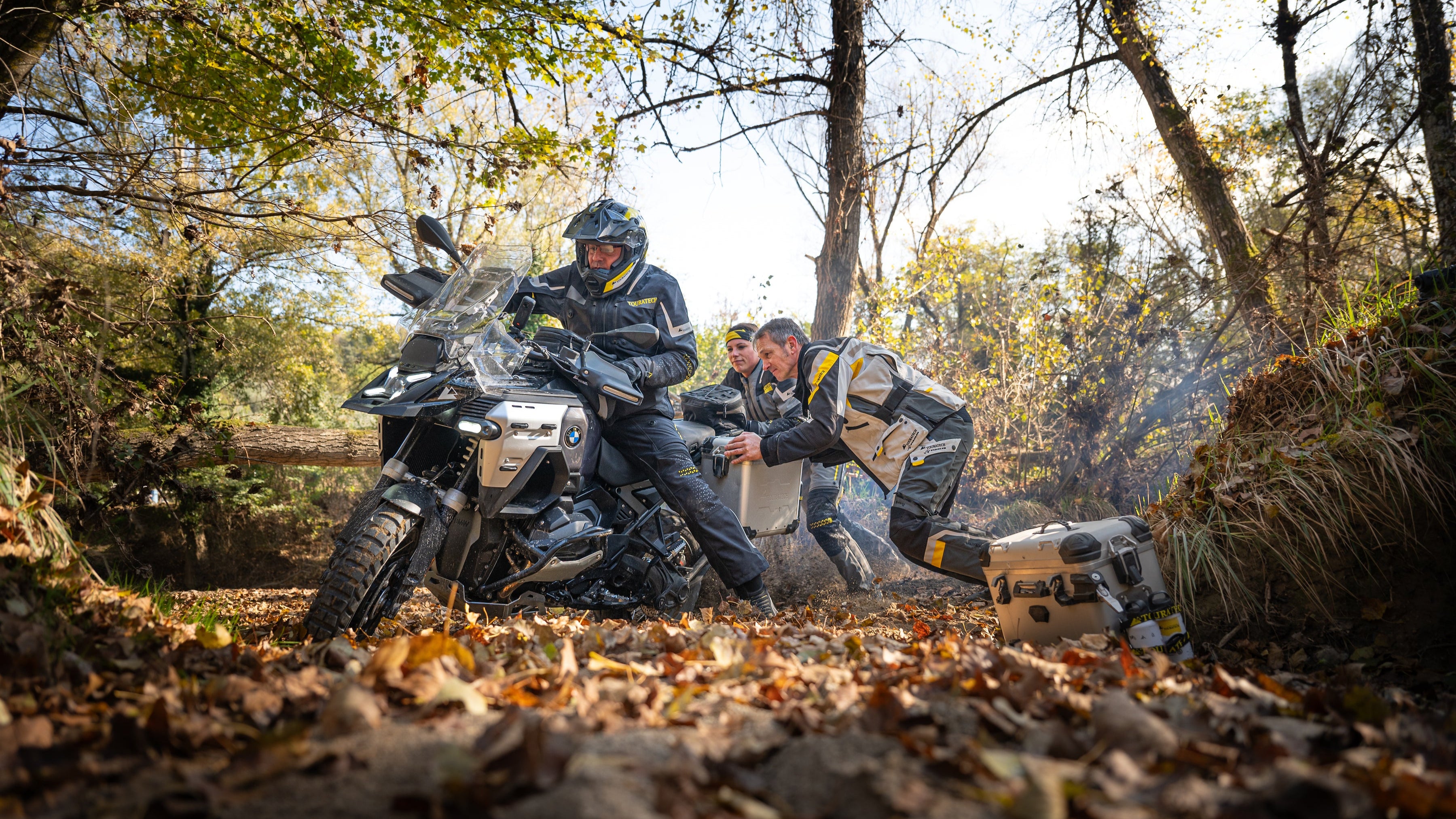 Moto Motto, Canadian Parts, Accessories & Apparel Distributor