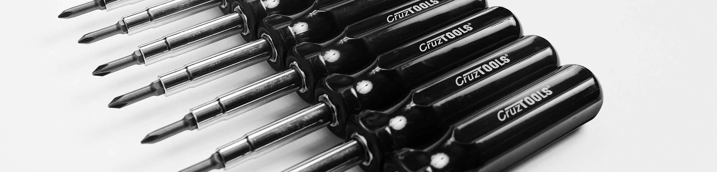 Cruz-Tools-Editorial_337_ED_bw.jpg