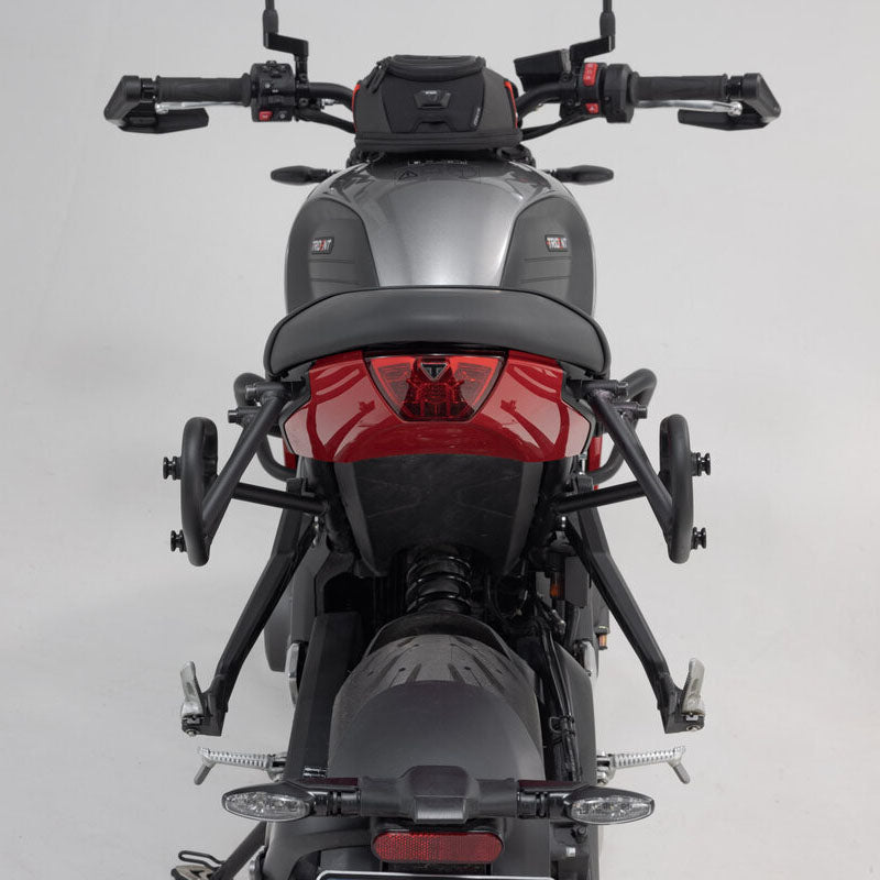 Left Side Rack End SLC Left Side Rack - Triumph Trident 660 21- – Moto Motto