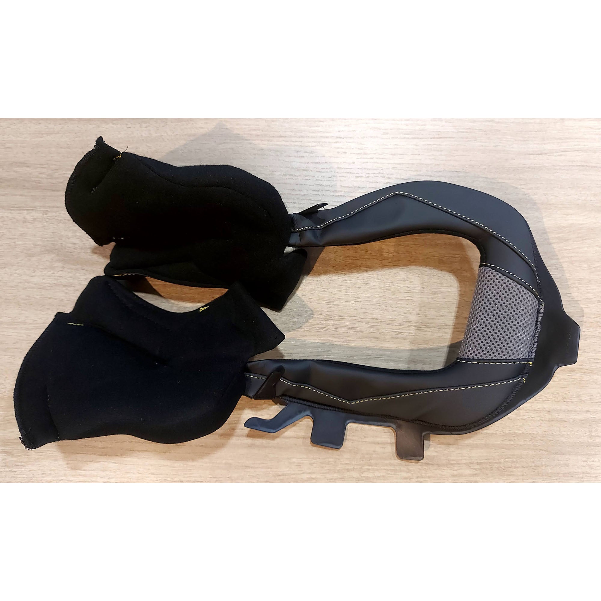 Aventuro Traveller Helmet Cheek Pads